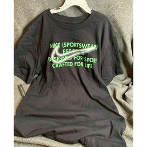 NWT NEW WITH TAGS MENS NIKE BLACK "DESIGNED FOR SPORT" TEE SHIRT SIZE SMALL